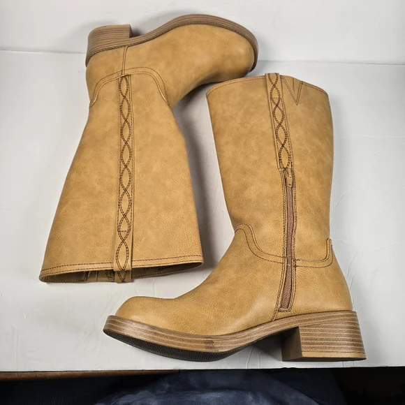 NWOT No Boundaries Women's Tall Riding Boots Size 9 Western Equestrian Tan - Picture 5 of 10